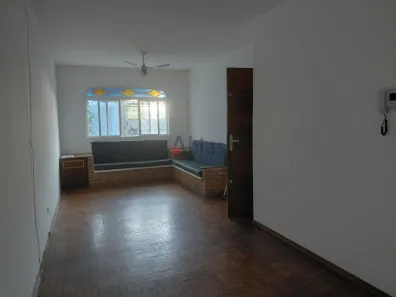 Casa com 3 Quartos para alugar, 140m² no Vila Brasília, São Carlos
