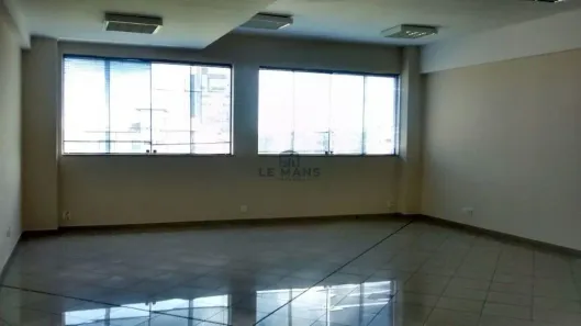 Sala Comercial para alugar, 65m² no Chácara Nazareth, Piracicaba