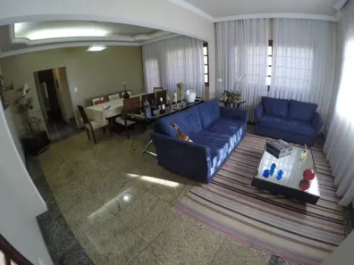 Casa com 4 Quartos à venda, 301m² no Ouro Preto, Belo Horizonte