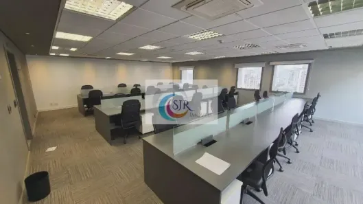 Sala Comercial para alugar, 210m² no Jardim Paulistano, São Paulo