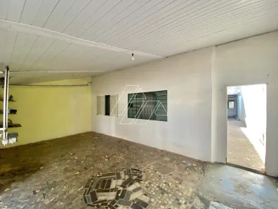 Casa com 3 Quartos para alugar, 90m² no Jardim Califórnia, Marília