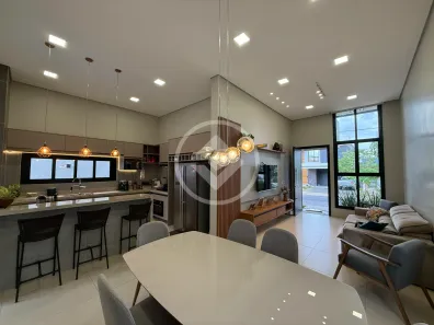 Casa de Condomínio com 3 Quartos à venda, 162m² no Condomínio Belvedere, Cuiabá