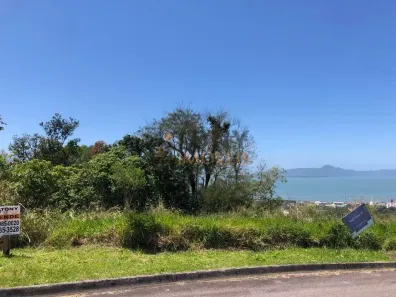 Lote/Terreno à venda, 640m² no Roçado, São José