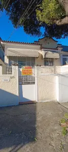 Casa com 2 Quartos para alugar, 55m² no Cordovil, Rio de Janeiro