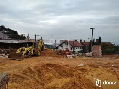 Lote/Terreno à venda, 800m² no Santa Tereza, Porto Alegre