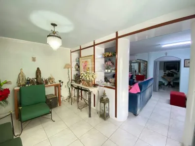Casa com 4 Quartos à venda, 177m² no Ponte Nova, Várzea Grande