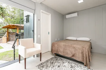 Apartamento com 1 Quarto para alugar, 20m² no Rio Tavares, Florianópolis