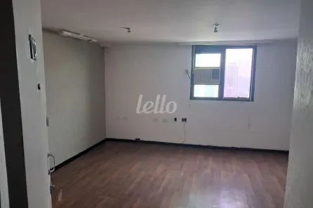 Sala Comercial para alugar, 66m² no Santana, São Paulo