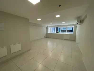 Sala Comercial para alugar, 40m² no Areal, Brasília