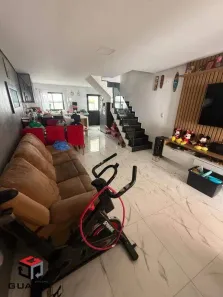 Sobrado com 3 Quartos à venda, 195m² no Vila Curuçá, Santo André