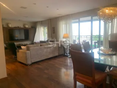 Apartamento com 3 Quartos para alugar, 153m² no Vila Romana, São Paulo
