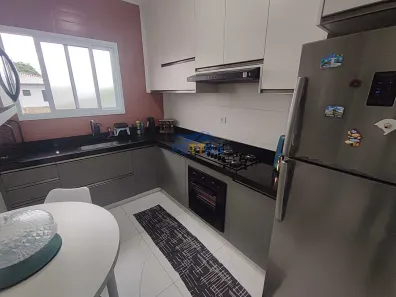 Casa de Condomínio com 2 Quartos à venda, 49m² no Maracanã, Praia Grande