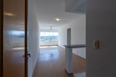 Apartamento com 3 Quartos à venda, 67m² no Cavalhada, Porto Alegre
