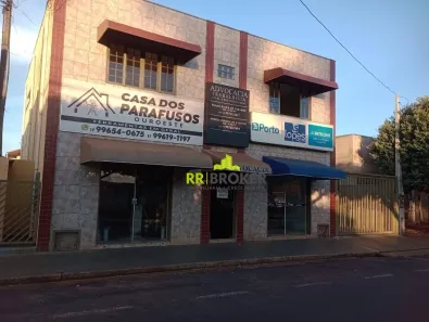 Casa com 3 Quartos à venda, 400m² no Centro, Ouroeste