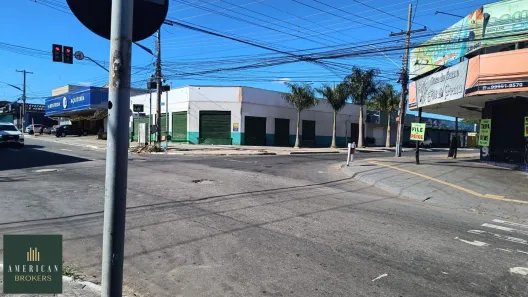 Ponto Comercial com 2 Quartos para alugar, 400m² no Setor Morada do Sol, Goiânia