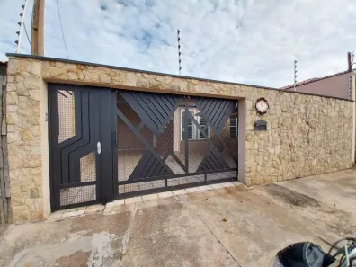 Casa com 3 Quartos à venda, 215m² no Parque da Lagoa, Itapetininga