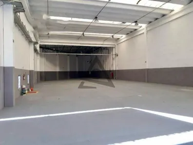 Galpão/Depósito/Armazém para alugar, 647m² no Jardim Planalto, Jundiaí
