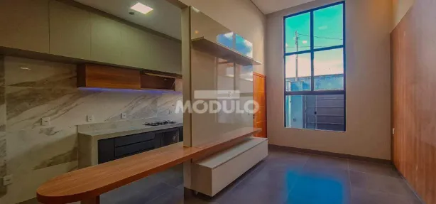 Casa com 3 Quartos à venda, 120m² no Shopping Park, Uberlândia