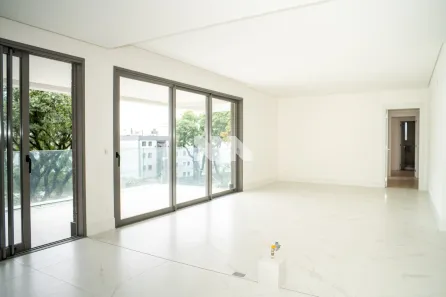 Apartamento com 3 Quartos à venda, 155m² no Água Verde, Curitiba