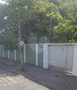 Lote/Terreno com 1 Quarto à venda, 1200m² no Montese, Fortaleza