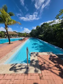 Lote/Terreno à venda, 700m² no Condomínio Porto das Baleias, Mata de São João