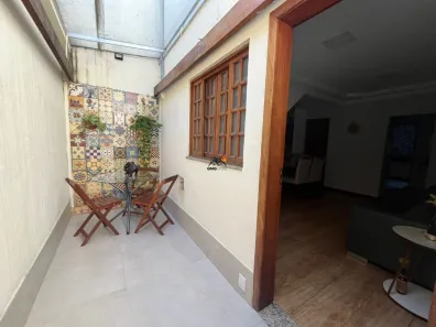 Casa com 2 Quartos à venda, 60m² no Copacabana, Belo Horizonte