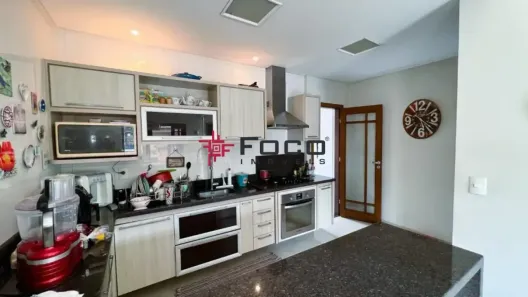 Casa com 3 Quartos à venda, 250m² no Jardim Satélite, São José dos Campos