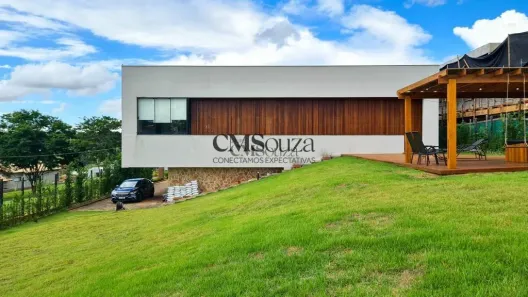 Casa de Condomínio com 3 Quartos à venda, 336m² no Esperança, Londrina