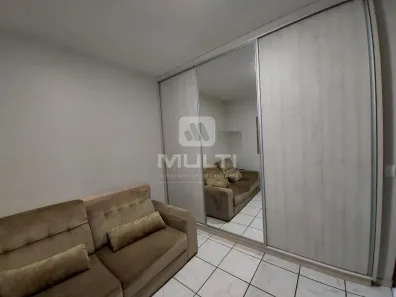 Casa com 3 Quartos à venda, 156m² no Presidente Roosevelt, Uberlândia