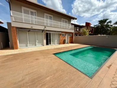 Casa de Condomínio com 3 Quartos para alugar, 325m² no Vila Aviação, Bauru
