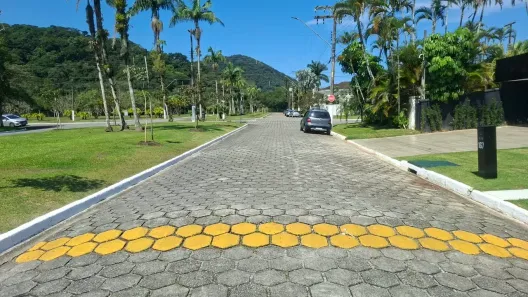 Lote/Terreno à venda, 525m² no Jardim Acapulco, Guarujá