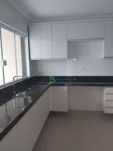 Sobrado com 3 Quartos à venda, 200m² no Vila Comercial, São Paulo