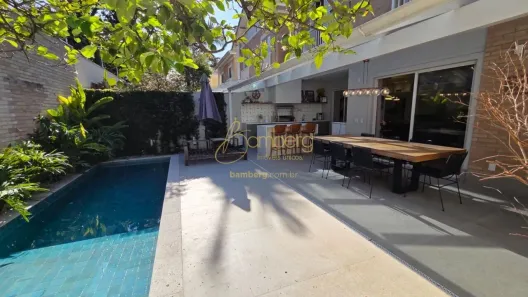 Casa de Condomínio com 3 Quartos à venda, 413m² no Chácara Monte Alegre, São Paulo