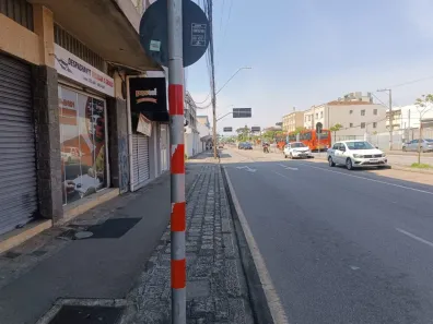 Sala Comercial para alugar, 72m² no Capão Raso, Curitiba