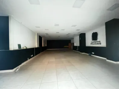Ponto Comercial para alugar, 130m² no Centro, Uberlândia
