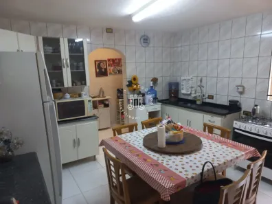 Casa com 2 Quartos à venda, 193m² no Jardim Maria de Fátima, Várzea Paulista