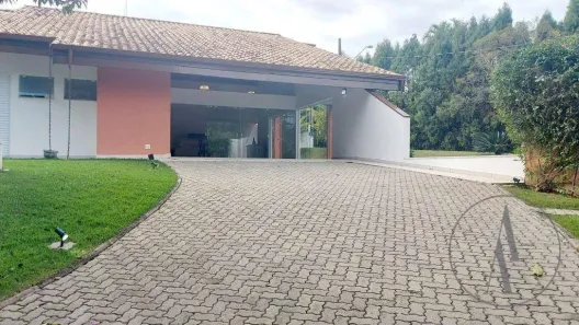 Casa de Condomínio com 3 Quartos à venda, 200m² no Caguassu, Sorocaba
