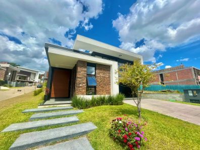 Casa de Condomínio com 3 Quartos à venda, 282m² no Santa Catarina, Caxias do Sul