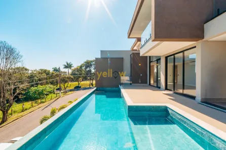 Casa de Condomínio com 3 Quartos à venda, 700m² no Taboão, Mogi das Cruzes