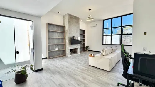 Casa com 2 Quartos à venda, 238m² no Laranjal, Pelotas