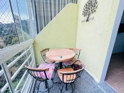 Apartamento com 2 Quartos à venda, 72m² no Vila Floresta, Campos do Jordão