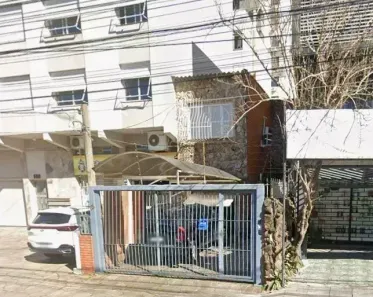 Casa com 3 Quartos à venda, 147m² no Passo da Areia, Porto Alegre