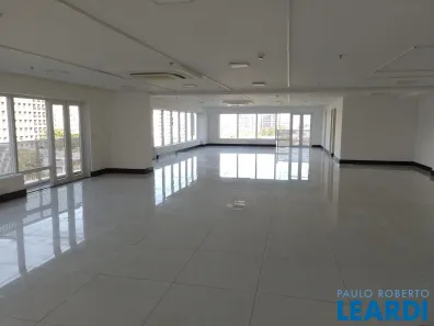 Ponto Comercial para alugar, 200m² no Alphaville Centro Industrial e Empresarial/Alphaville., Barueri