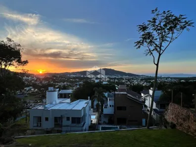 Lote/Terreno à venda, 861m² no Itacorubi, Florianópolis