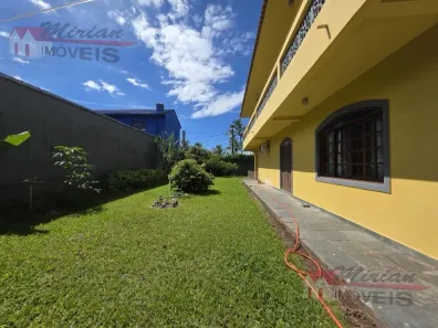 Sobrado com 6 Quartos à venda, 700m² no Balneário Stella Maris, Peruíbe