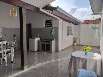 Casa com 3 Quartos à venda, 190m² no Vila Ipiranga, São José do Rio Preto