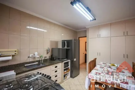 Casa com 3 Quartos à venda, 270m² no Vila Sônia, São Paulo