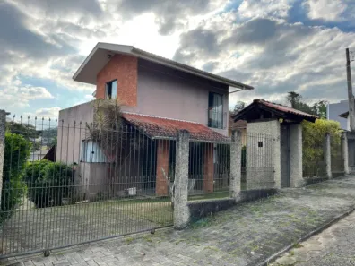 Casa com 3 Quartos à venda, 156m² no Velha Central, Blumenau