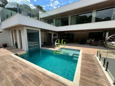Casa com 4 Quartos à venda, 390m² no Santa Rosa, Niterói