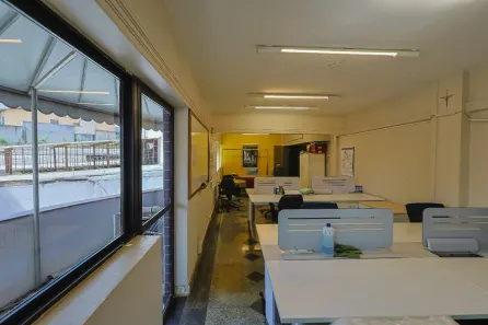Ponto Comercial para alugar, 98m² no Santa Lúcia, Belo Horizonte